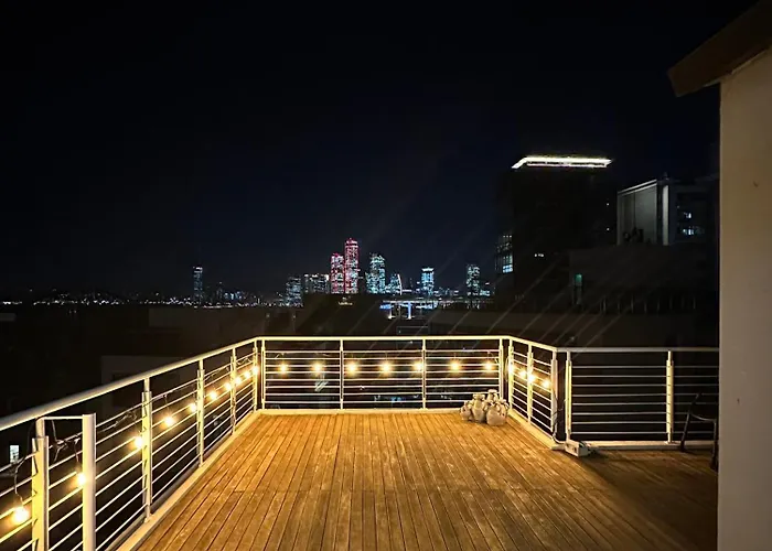 アパート 풀하우스 전망 좋은 루프탑 한강 연남 홍대 Full House Rooftop River Yeonnam Hongdae *